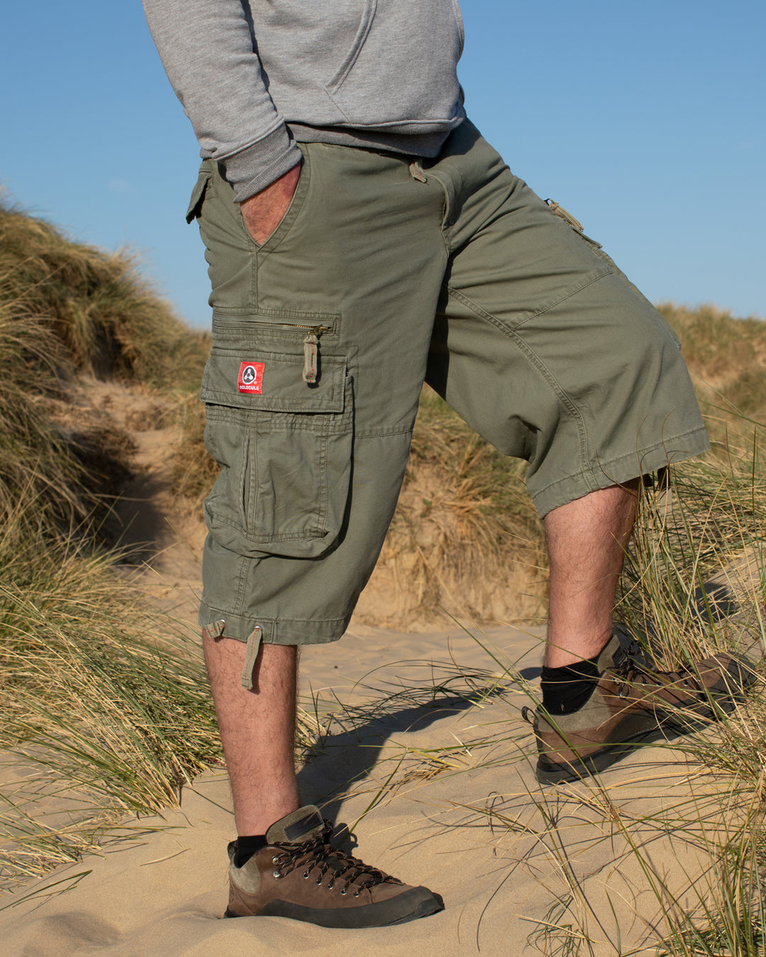 Molecule Cargo Shorts 3/4 Length Green