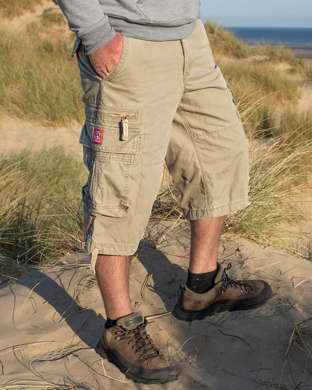 Molecule 3 4 Combat Cargo Men s Shorts Beige blackpearlshop