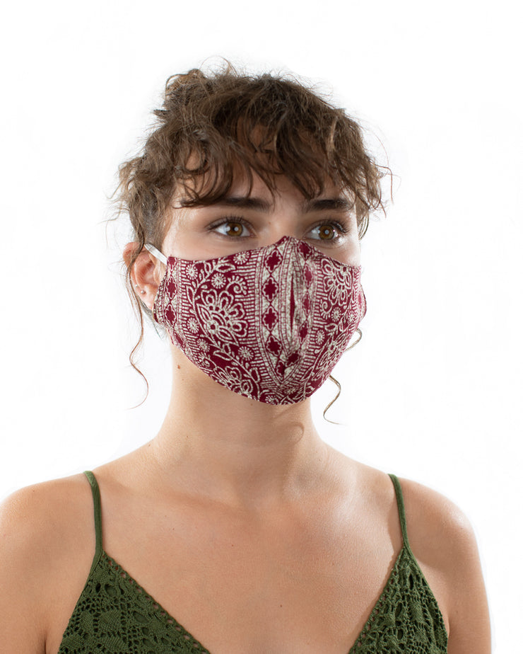FITTED TWO LAYER REUSABLE FACE MASK RED