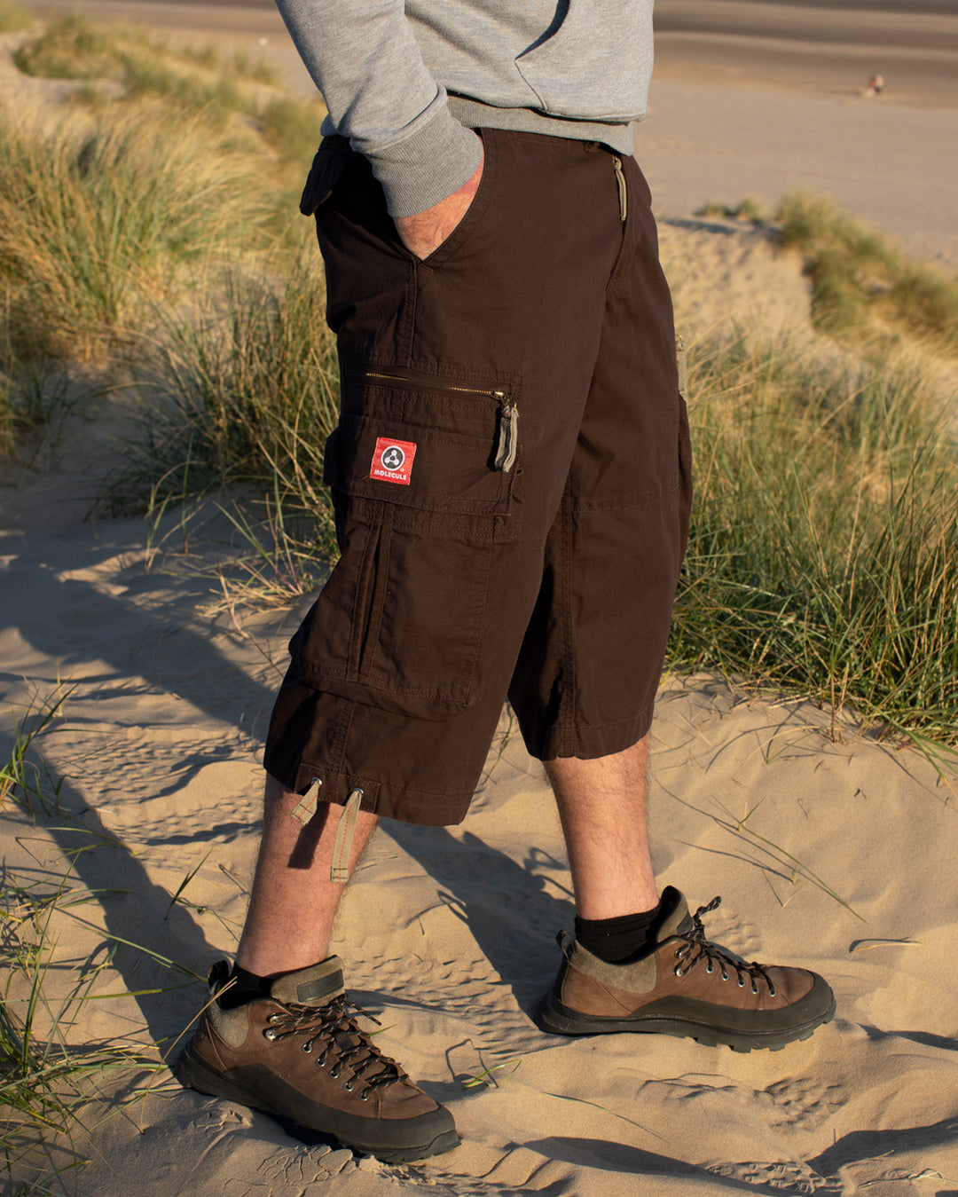 Molecule 3/4 Combat Cargo Men’s Shorts Brown